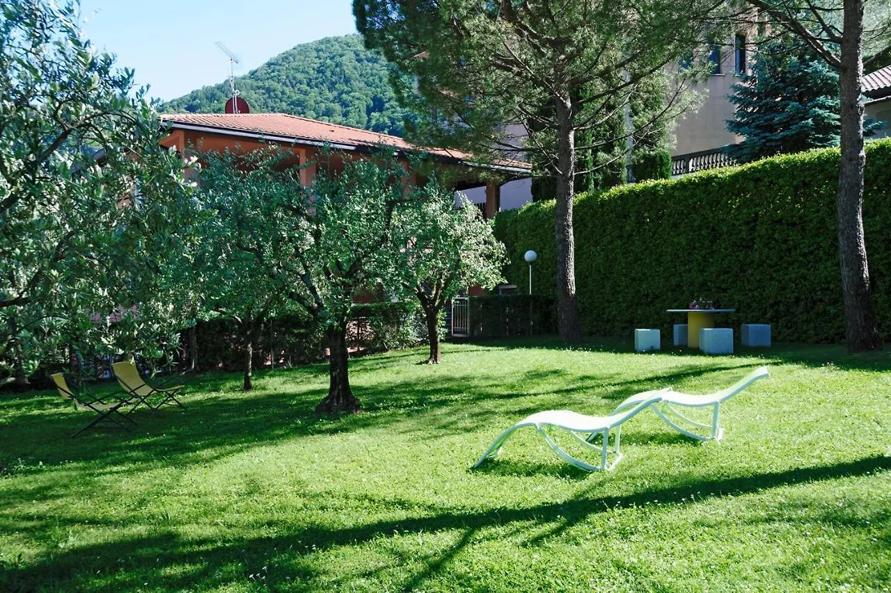 Ca' Eli 2 Apartment Oliveto Lario