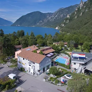 Sportcamping & Glamping Rio Vantone Crone